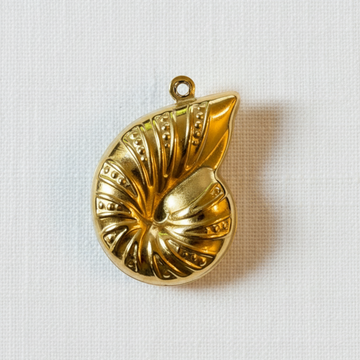 Charm Caracola Dorada
